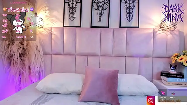 Dark nina  online show from 8, 10, 2025