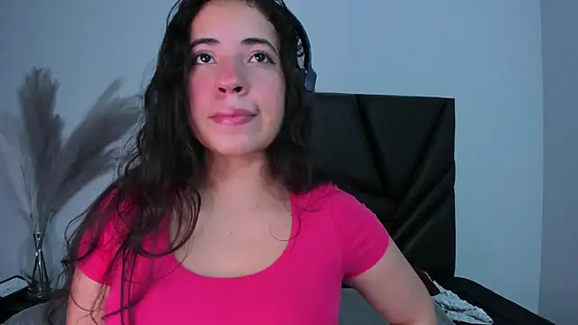 Nicol Chang online show from 22, 9, 2025