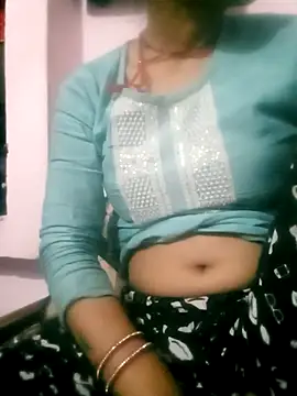 Hot-qwer online show from 1, 4, 2026