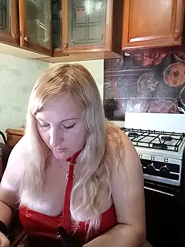 XHelenaX90 online show from 8, 11, 2025