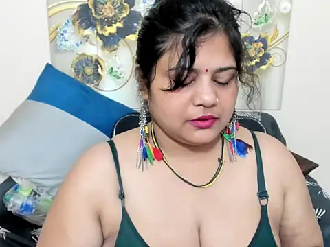 misssoniya3 online show from 25, 6, 2026