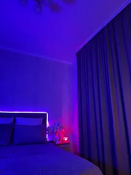 bigJuicyPussy online show from 2, 3, 2026