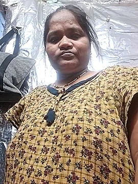 Snapshot of Sweetie_sangeeta chatting on 12, 9, 2025 Sweetie sangeeta online show from 12, 9, 2025