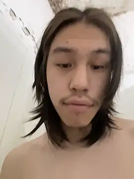 heytherepeoples717 online show from 28, 10, 2025