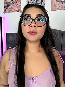 Vale Walker online show from 1, 11, 2025