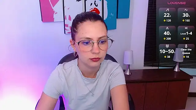 AlanaGarcia19 online show from 25, 9, 2025