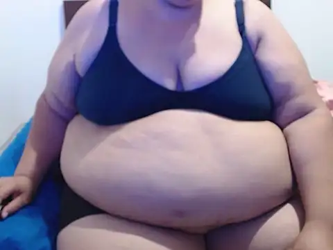 AleyDeluna online show from 27, 9, 2025