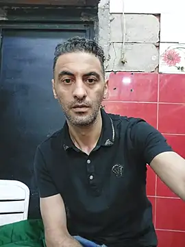 Snapshot of Mahdidido45 chatting on 18, 6, 2026 Mahdidido45 online show from 18, 6, 2026