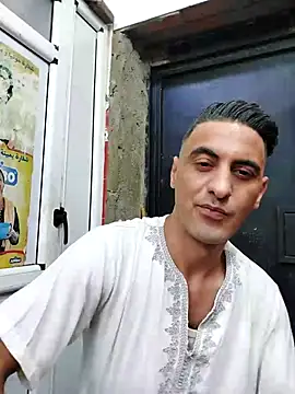 Snapshot of Mahdidido45 chatting on 24, 6, 2026 Mahdidido45 online show from 24, 6, 2026