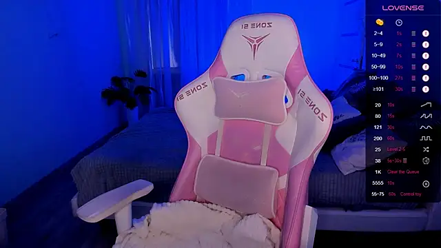 AnyaTaylor  online show from 28, 3, 2026