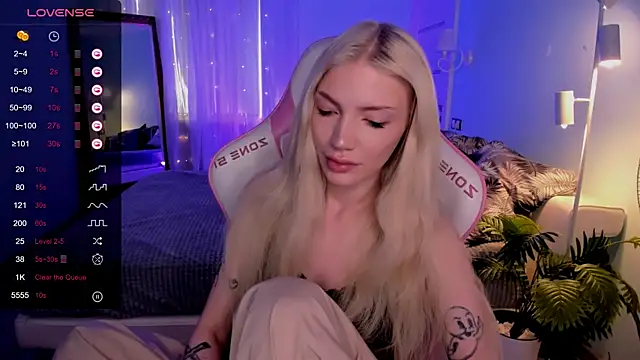 AnyaTaylor  online show from 7, 6, 2026