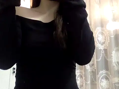 Mia 8 online show from 11, 4, 2026