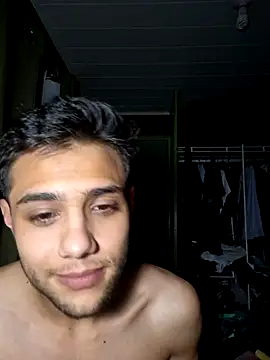 Snapshot of PrettyBoyyy11 chatting on 14, 9, 2025 PrettyBoyyy11 online show from 14, 9, 2025