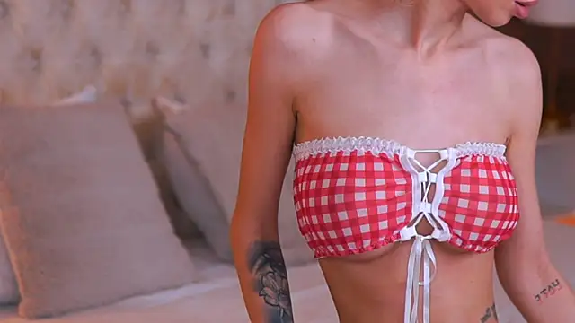 EllieRedd online show from 15, 11, 2025