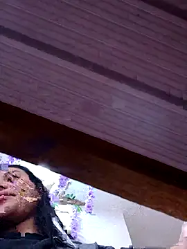 burbuja02 online show from 2, 11, 2025