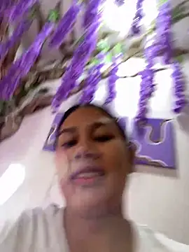 burbuja02 online show from 19, 12, 2025