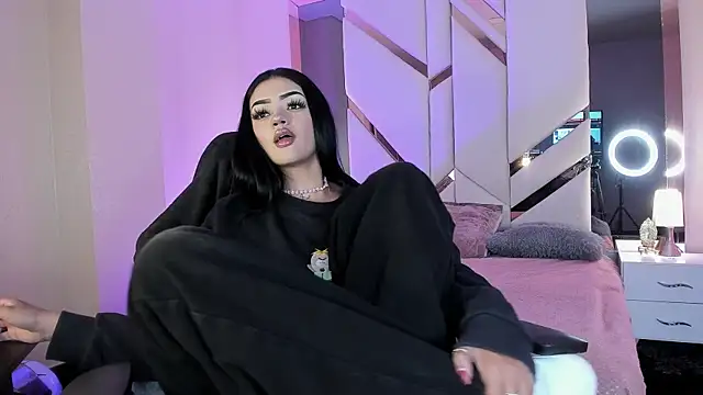 EmmaStonns online show from 3, 3, 2026