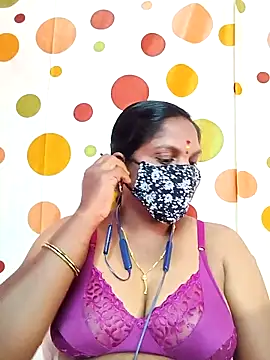 Snapshot of Tamil_Abinaya chatting on 8, 10, 2025 Tamil Abinaya online show from 8, 10, 2025