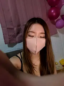 yuuhichan online show from 5, 4, 2026