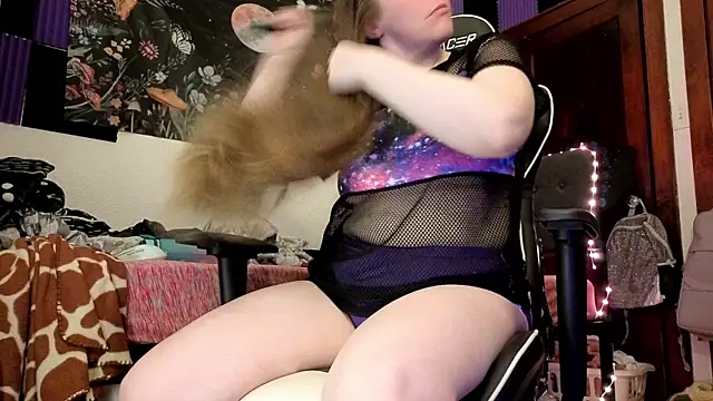 Snapshot of BrandyMyst chatting on 25, 7, 2026 BrandyMyst online show from 25, 7, 2026