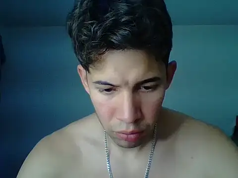 Maxtaylor18 online show from 18, 1, 2026