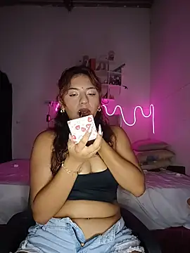 SoftLady S33 online show from 22, 3, 2026