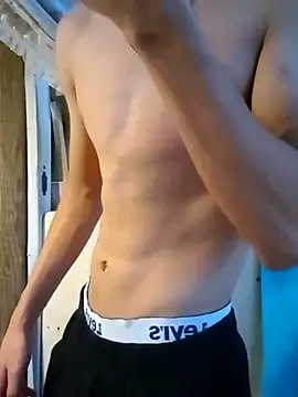 Snapshot of LUISSLEONN0958 chatting on 27, 9, 2025 LUISSLEONN0958 online show from 27, 9, 2025