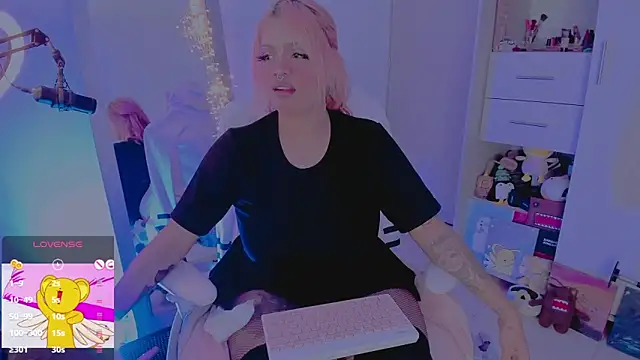 amywilld online show from 16, 3, 2026