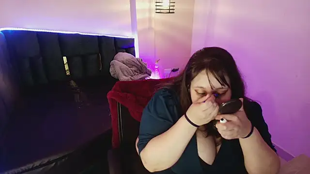  Emily rosee  online show from 27, 11, 2025