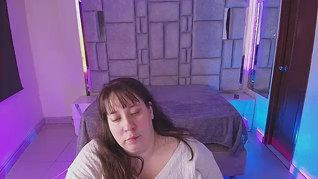  Emily rosee  online show from 13, 1, 2026