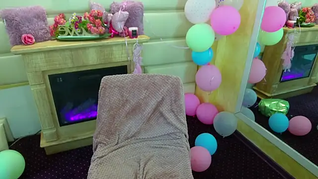 boobzilla  online show from 11, 4, 2026