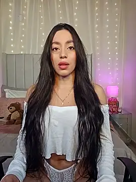 AriadnaTaylor online show from 5, 12, 2025