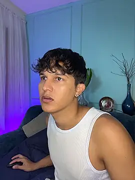 Leo Savage  online show from 22, 3, 2026