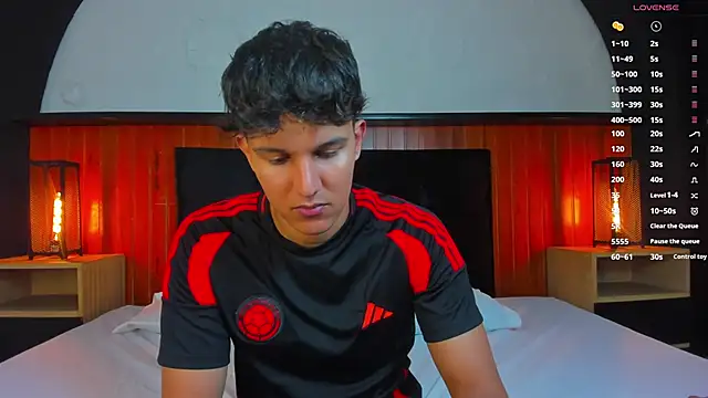 Leo Savage  online show from 20, 4, 2026