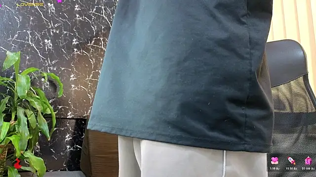 Alexander ferre online show from 6, 3, 2026