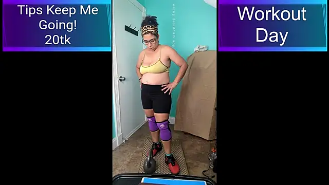Snapshot of nsfwismorefun chatting on 19, 9, 2025 nsfwismorefun online show from 19, 9, 2025