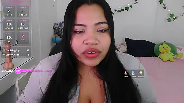 Snapshot of Juicy_elenxx chatting on 23, 7, 2026 Juicy elenxx online show from 23, 7, 2026