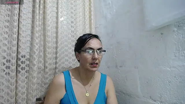 gabbyparker  online show from 15, 9, 2025