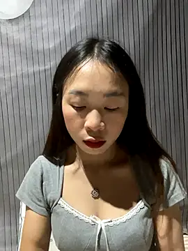 Snapshot of Liplipne chatting on 23, 10, 2025 Liplipne online show from 23, 10, 2025