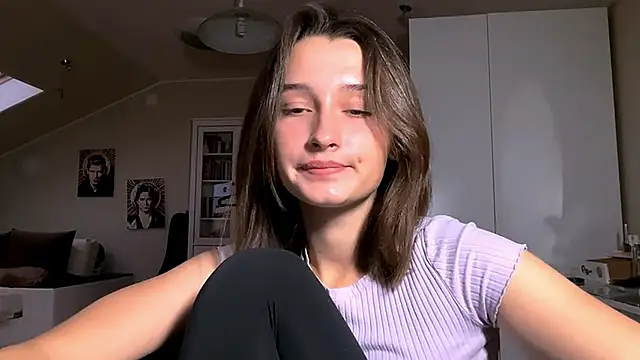 DarlineBrustera online show from 10, 10, 2025