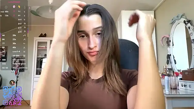 Snapshot of DarlineBrustera chatting on 19, 7, 2026 DarlineBrustera online show from 19, 7, 2026