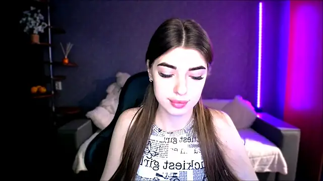Snapshot of Dianaa_Lee0 chatting on 10, 9, 2025 Dianaa Lee0 online show from 10, 9, 2025