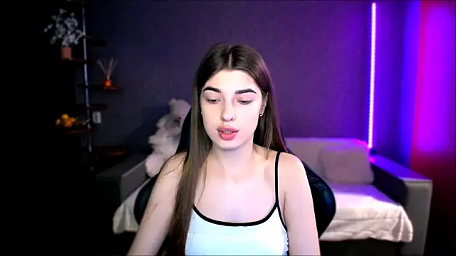 Snapshot of Dianaa_Lee0 chatting on 18, 9, 2025 Dianaa Lee0 online show from 18, 9, 2025
