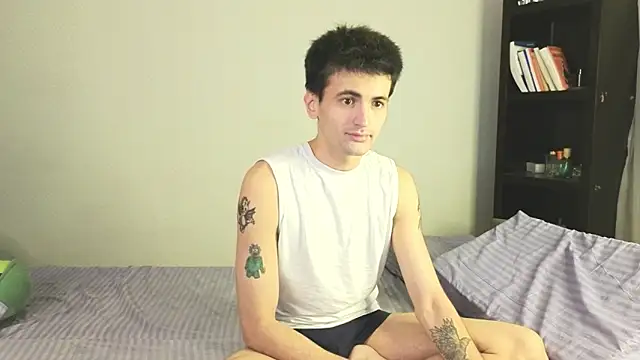 saintlauren1 online show from 5, 10, 2025