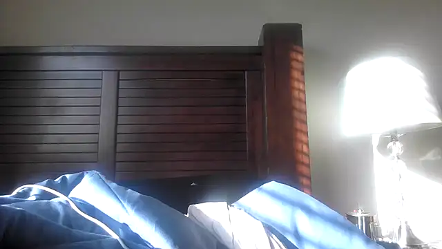 Marlowlovee online show from 12, 10, 2025