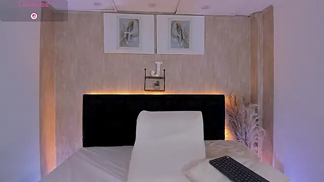 Snapshot of jessica_hotxxx chatting on 13, 12, 2025 jessica hotxxx online show from 13, 12, 2025