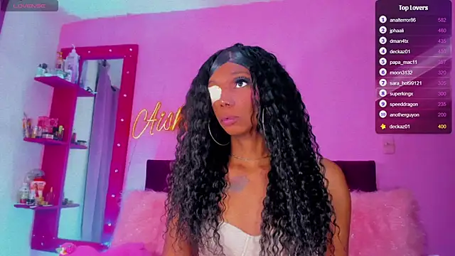 Sara hot12112 online show from 26, 2, 2026