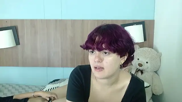 JadeAndJess  online show from 23, 9, 2025