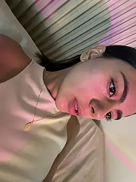 LilybethGray online show from 11, 4, 2026