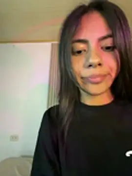 Snapshot of LilybethGray chatting on 18, 6, 2026 LilybethGray online show from 18, 6, 2026